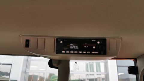 [3508-4928721-8.jpg]