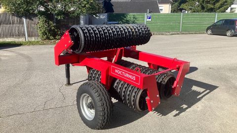 [3508-5260973-3.jpg]