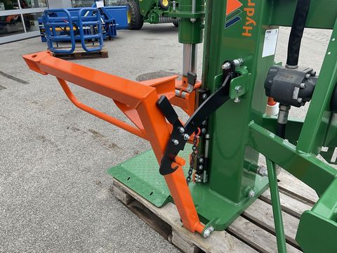 [3508-5529651-20.jpg]