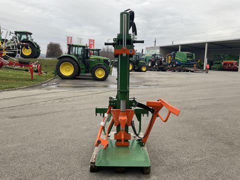 [3508-5529651-9.jpg]