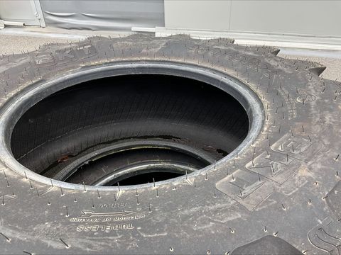 [3508-5760614-9.jpg]