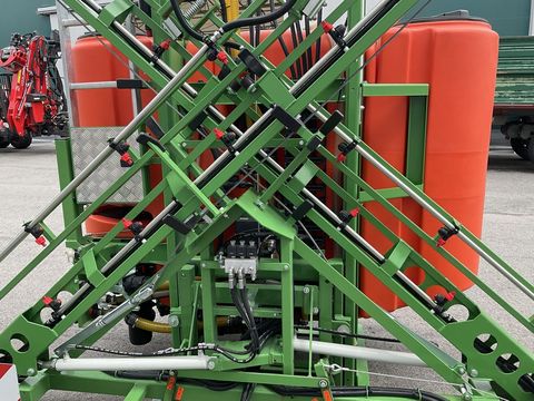 [3508-5902647-8.jpg]