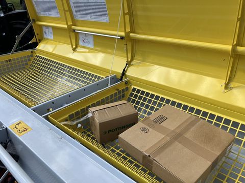 [3508-5993304-9.jpg]