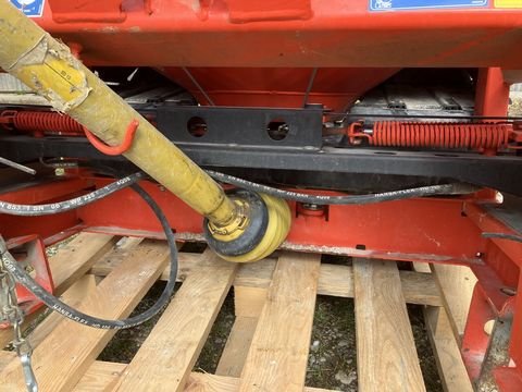 [3508-6238999-11.jpg]