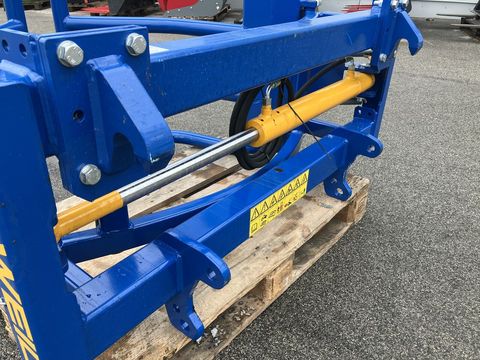 [3508-6482106-9.jpg]