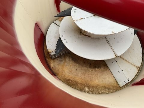 [3508-6506576-23.jpg]