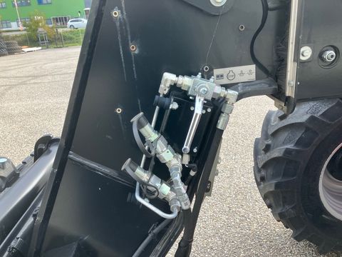 [3508-6564733-22.jpg]