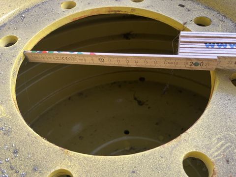 [3508-6667673-10.jpg]