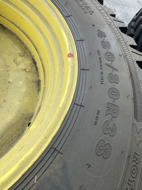 [3508-6667673-14.jpg]