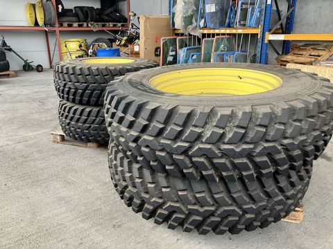 [3508-6667673-3.jpg]