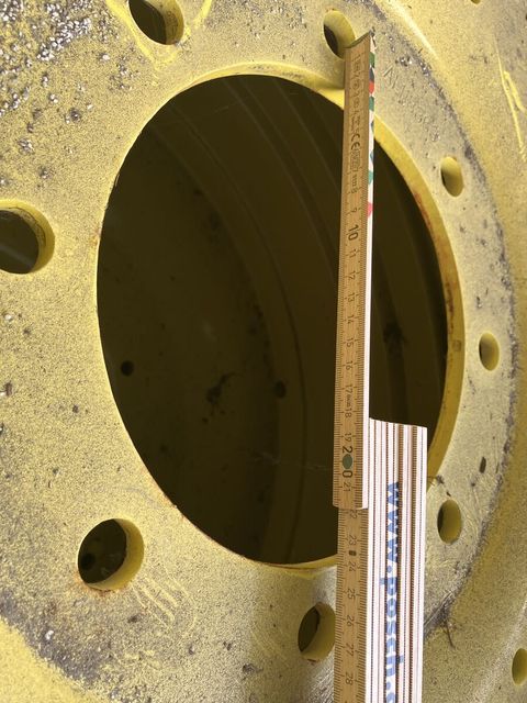 [3508-6667673-7.jpg]