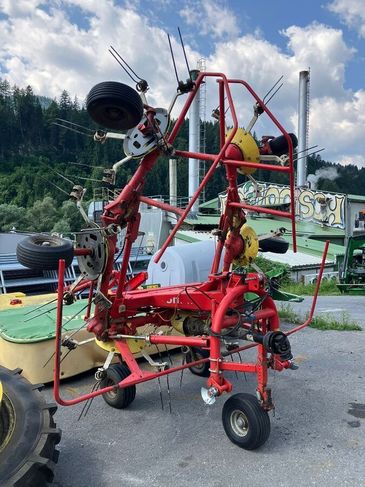 [3511-5838905-0_1.jpg]