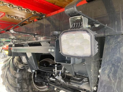 [3511-6273444-9.jpg]