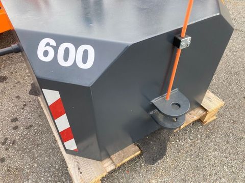 [3511-6391272-1.jpg]