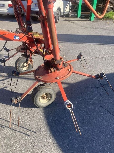 [3511-6461303-2.jpg]