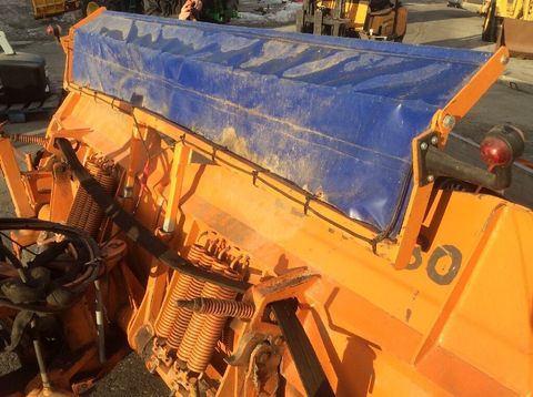 [3511-6663950-8.jpg]