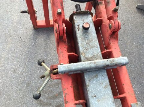 [3511-6663953-6.jpg]