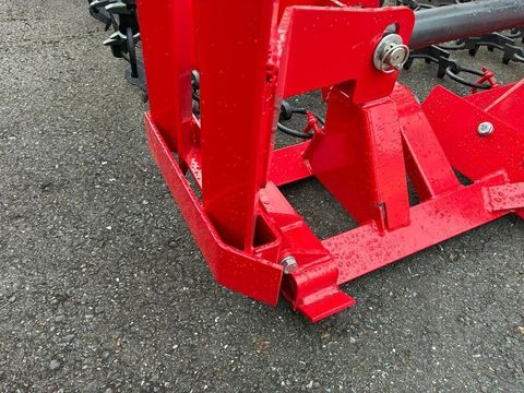 [3511-6765771-5.jpg]