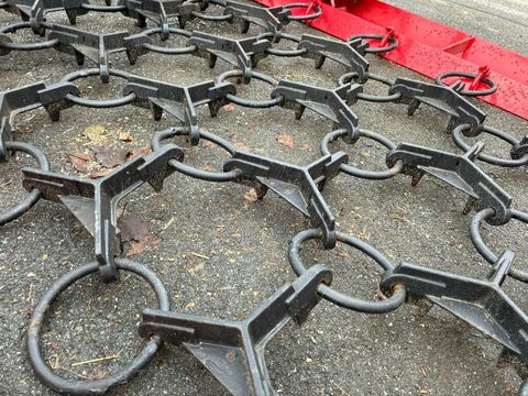 [3511-6765771-7.jpg]