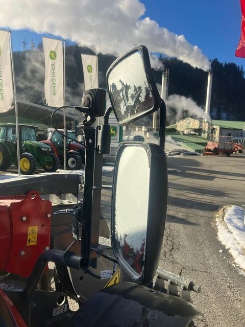 [3511-6768991-9.jpg]