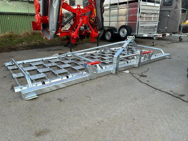 [3511-6880109-0_1.jpg]