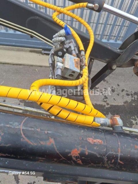 [3559-6299094-2.jpg]