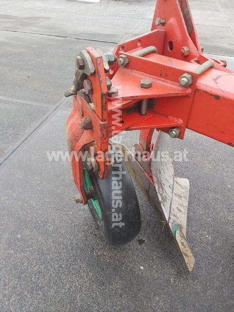 [3559-6299352-2.jpg]