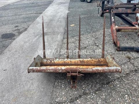 [3559-6299643-3.jpg]