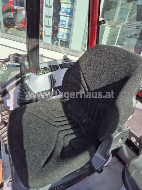 [3559-6299733-1.jpg]