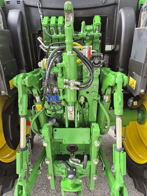 [3559-6299925-10.jpg]