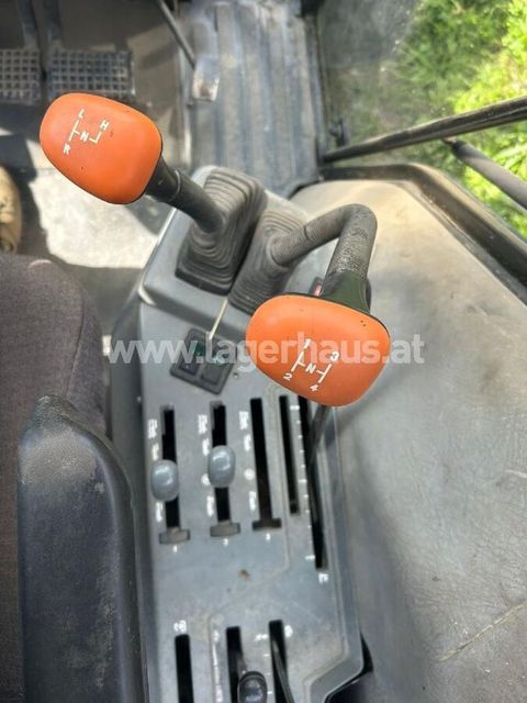 [3559-6313312-2.jpg]