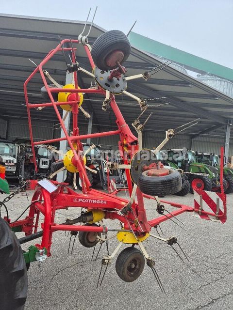 [3559-6430434-0.jpg]