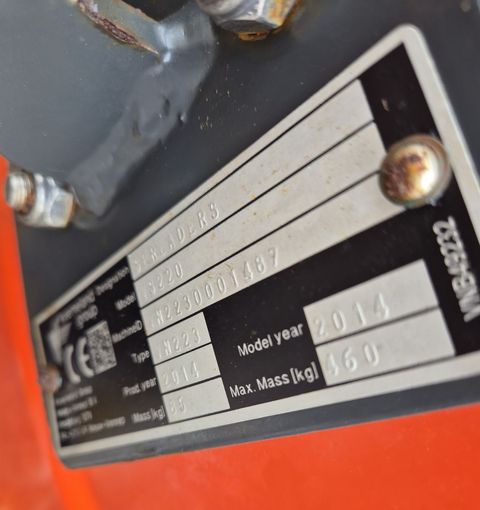 [3559-6502286-2.jpg]