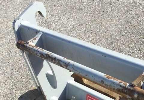 [3571-3947239-6.jpg]