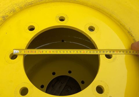 [3571-4317282-3.jpg]