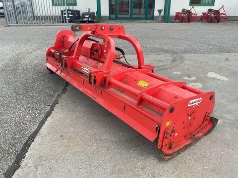 [3571-5970355-2.jpg]