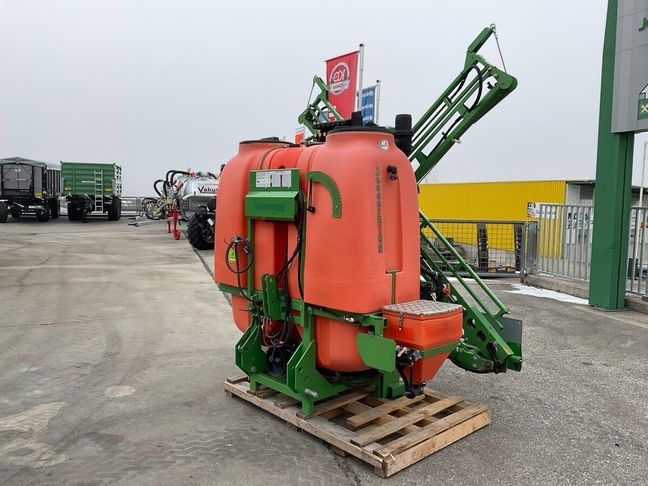 [3571-6285996-0_1.jpg]