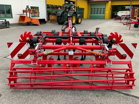 [3571-6391449-6.jpg]