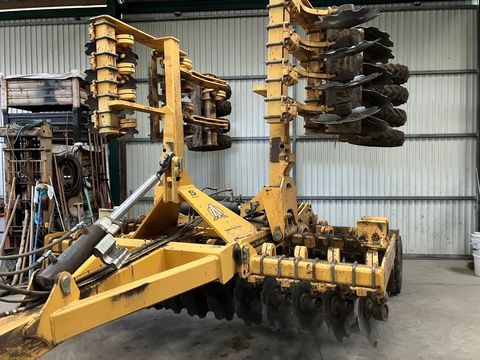 [3571-6433683-0.jpg]