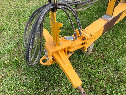 [3571-6433683-18.jpg]