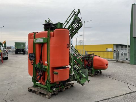 [3571-6472985-0.jpg]