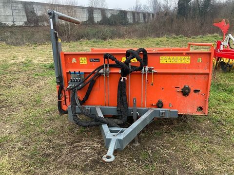 [3571-6478463-7.jpg]