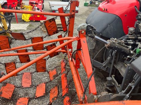 [3571-6478469-2.jpg]