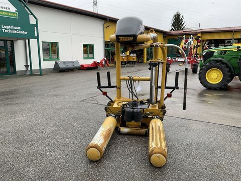 [3571-6478478-8.jpg]