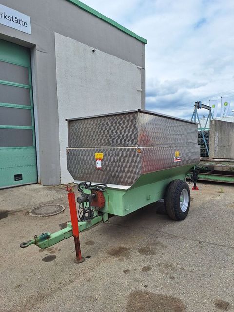 [3571-6478624-0.jpg]