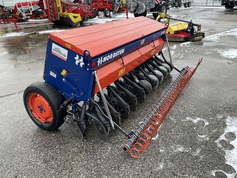 [3571-6484048-3.jpg]