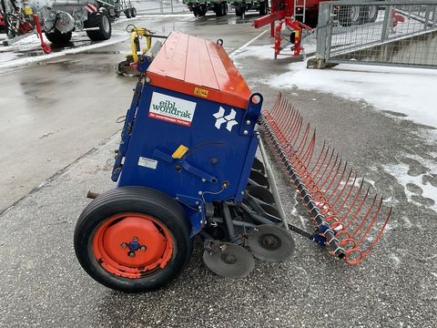 [3571-6484048-7.jpg]