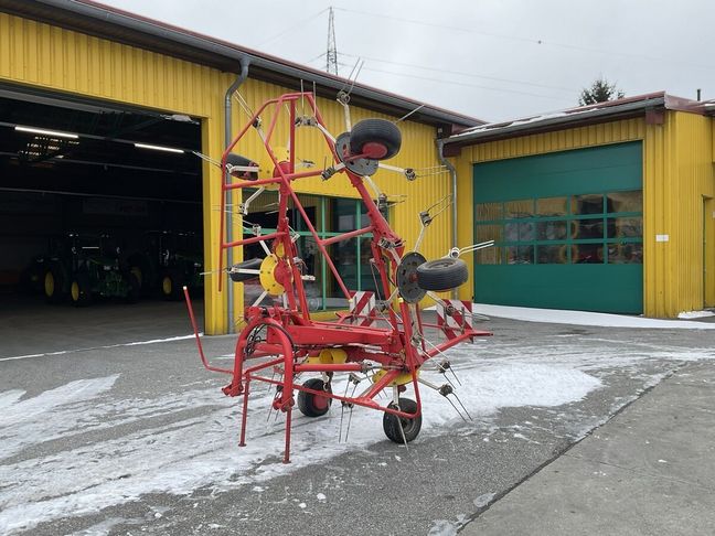 [3571-6592728-0_1.jpg]