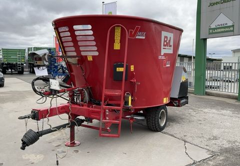 [3571-6706138-0.jpg]