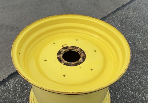 [3571-6743120-7.jpg]